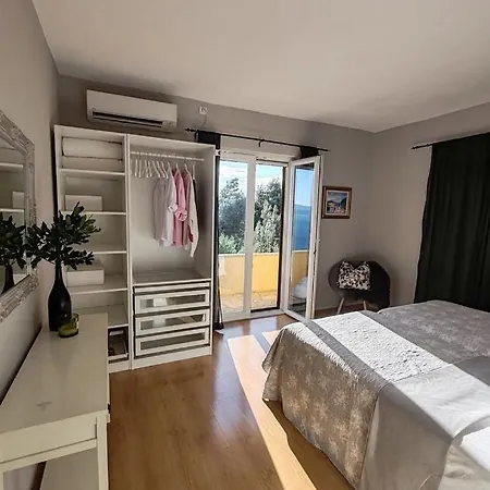 Casa vacanze Family Friendly House With A Swimming Pool Stanici, - 22998 *